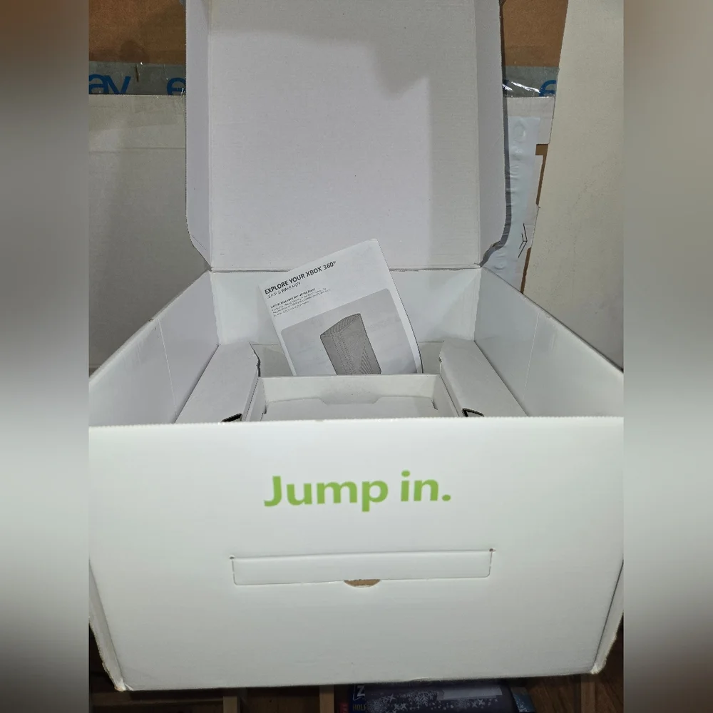Xbox 360 250GB BOX ONLY NO CONSOLE